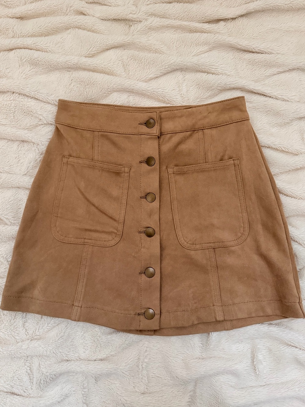 Altar’d State Faux Suede Button-Front Mini Skirt tan camel Sz XS